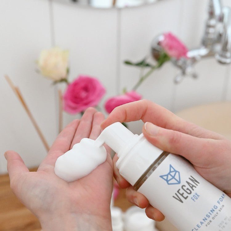 Cleansing Foam for Oily & Combination Skin, 200 ml - Zura
