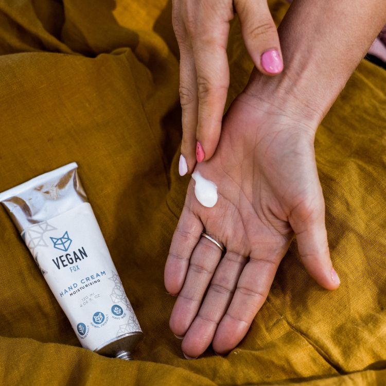 Moisturising Hand Cream with Avocado Oil, 120 ml - Zura